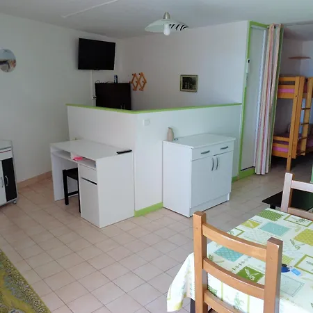 Cap Corniche Avec Espace Nuit Apartment