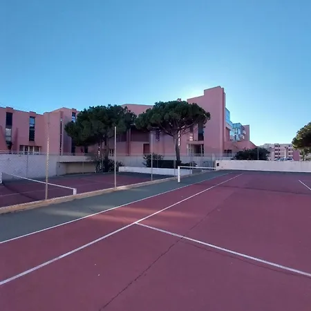 Apartment Cap Corniche Avec Espace Nuit Sete